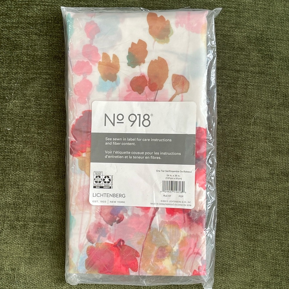 LICHTENBERG No 918 Solid One Tier Set Curtain 54"x36"